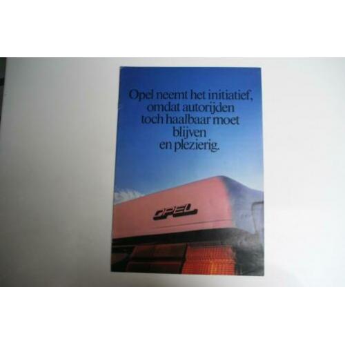 Opel 'Opel neemt het initiatief,.......' (9-1981) (25)