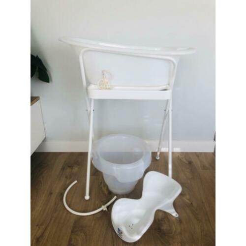 Babybadje van Bebe-Jou compleet: standaard, inzet, Tummy-Tub