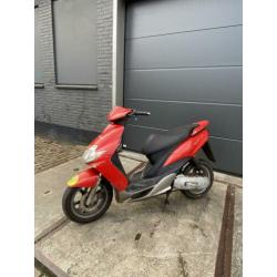 Yamaha jog snor rood opknapper !