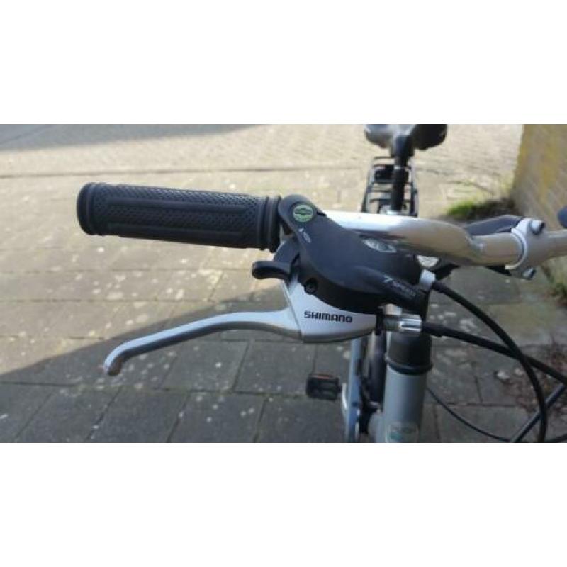 Dames en herenfiets merk Puch