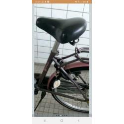 Meisjefiet goede conditie nieuw remen en banden 24 inch