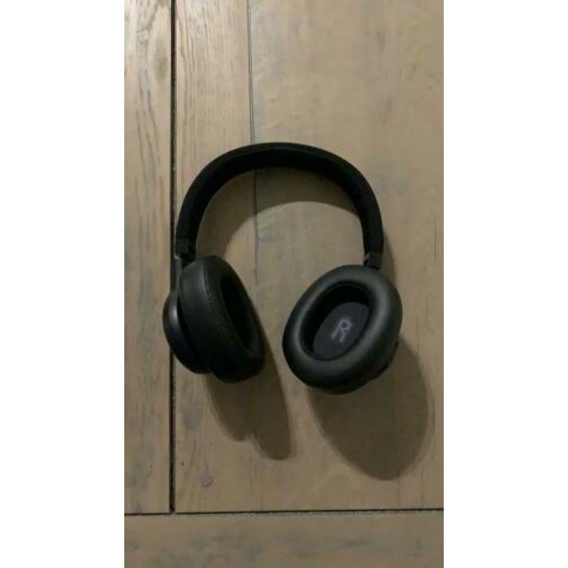 JBL E55BT zwart