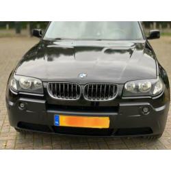 BMW X3 3.0 D AUT 2005 Zwart