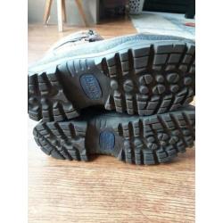 MEINDL wandelschoenen maat 41.