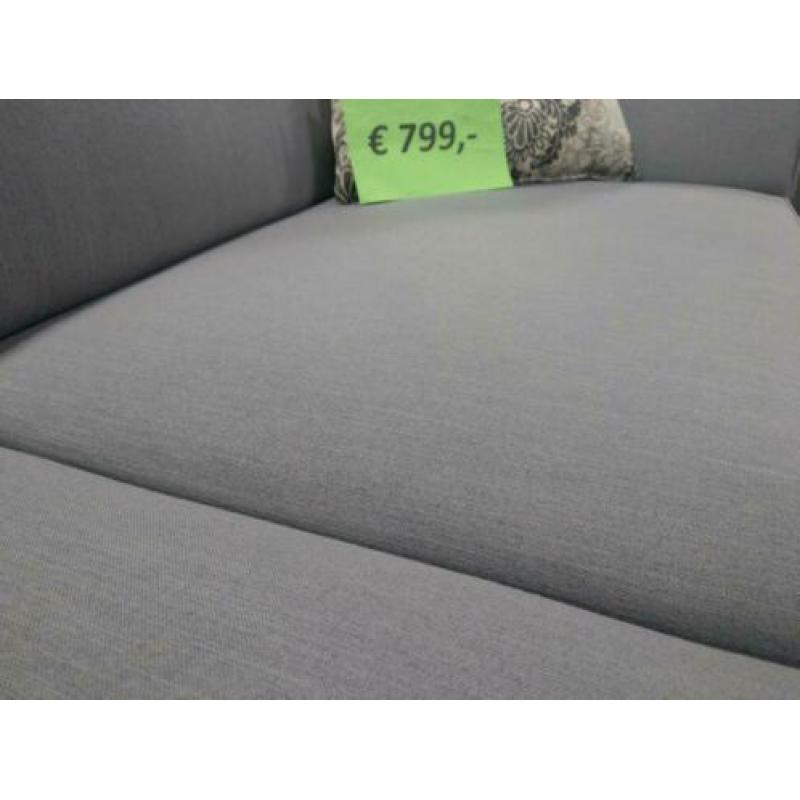 Grijs stoffen hoekbank afm.300x220 ALLES IS DIRECT LEVERBAAR