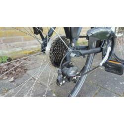 Dames en herenfiets merk Puch