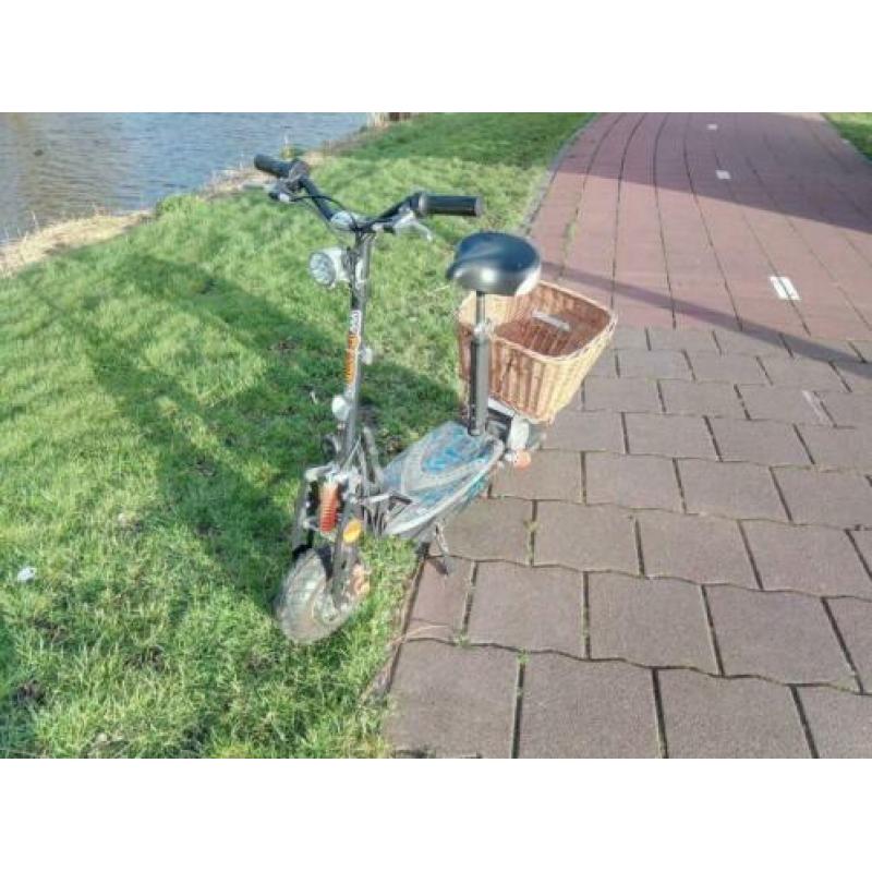 Elektrische step met kenteken
