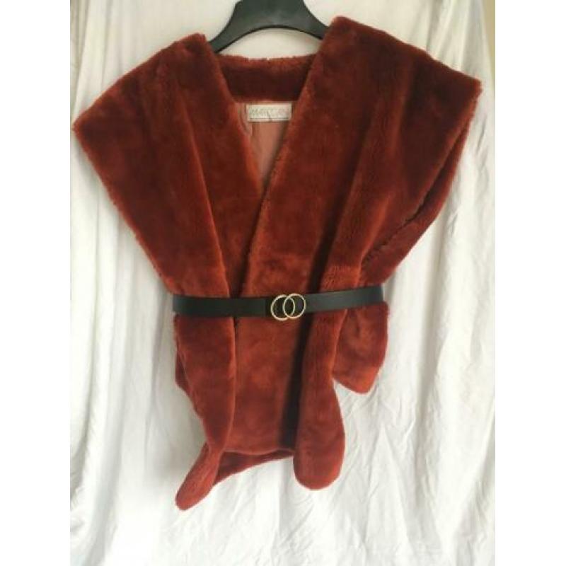 Marc Cain faux fur mouwloos vest 42 L