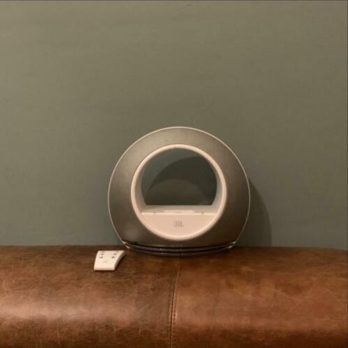 JBL speaker 30-pins aansluiting