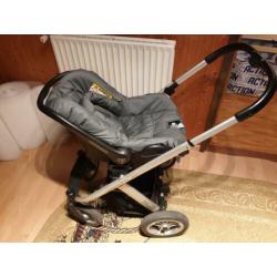 Complete kinderwagen, wandelbak, maxi cosi Mutsy Transit