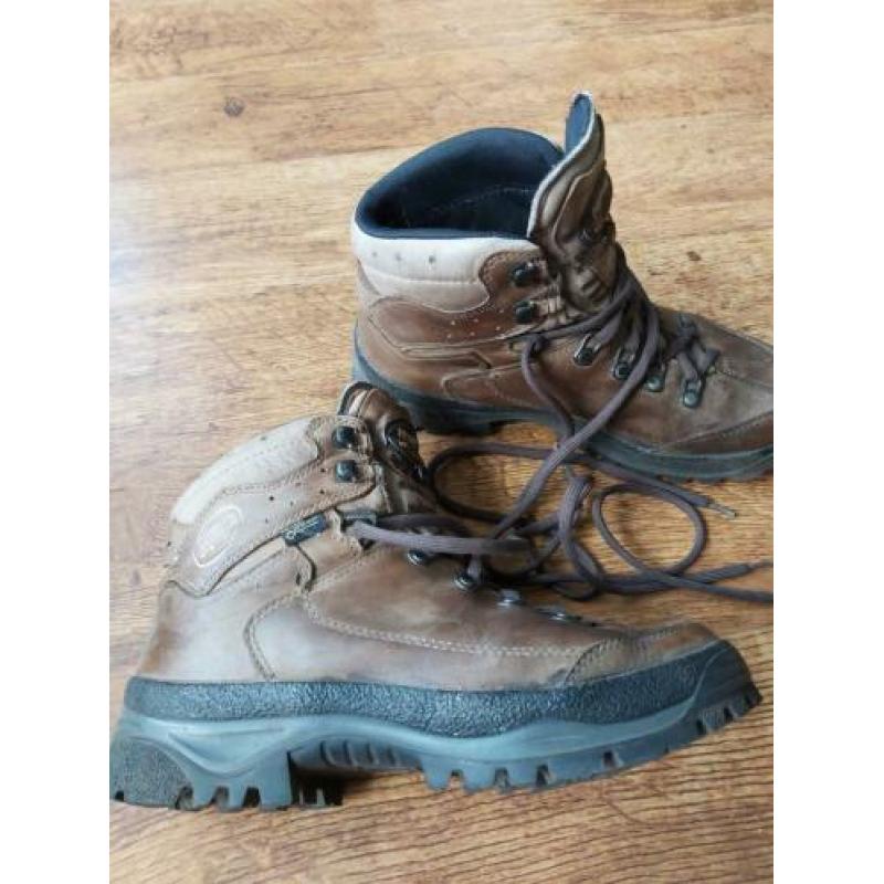 MEINDL wandelschoenen maat 41.