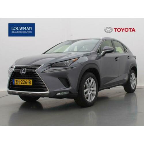 Lexus NX 300h Business Line | Navigatie (bj 2017, automaat)