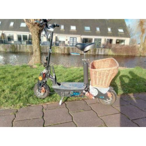 Elektrische step met kenteken