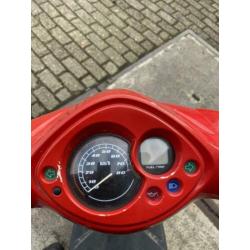 Yamaha jog snor rood opknapper !