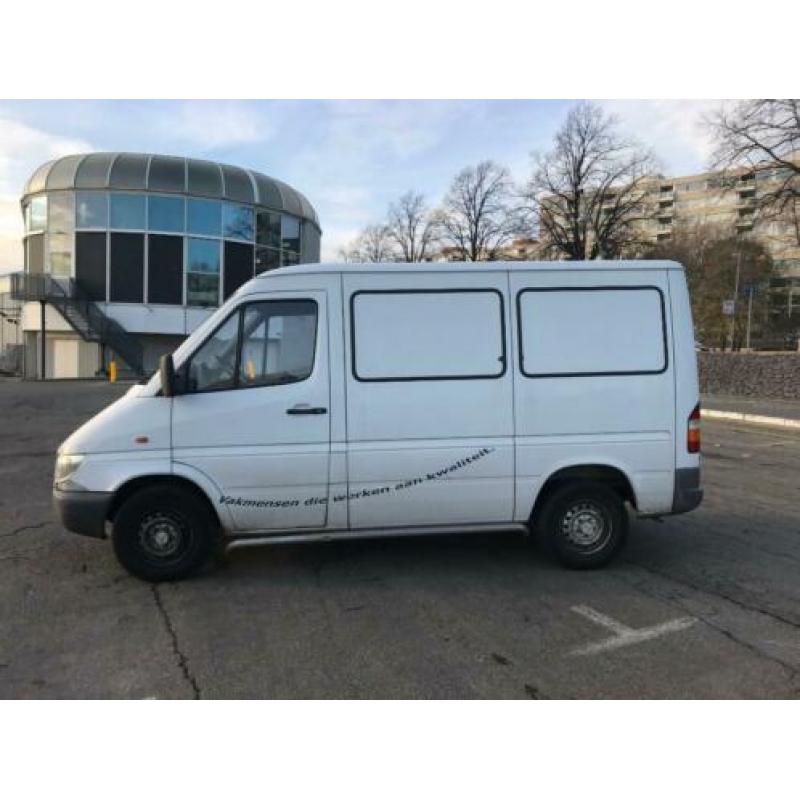 Mercedes-Benz Sprinter 208 CDI met APK en NAP