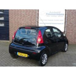 Peugeot 107 1.0-12V XR Airco