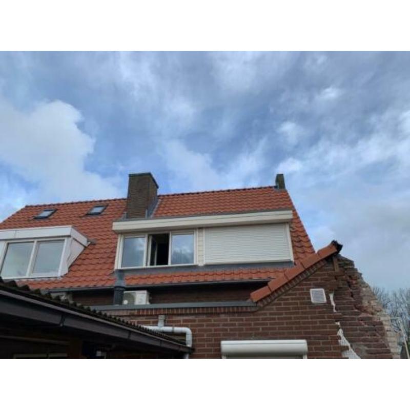 Voordeur en Diverse kozijnen. Zie foto’s