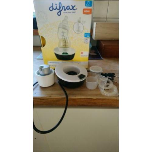 Difrax flessenwarmer met 3 nieuwe flesjes