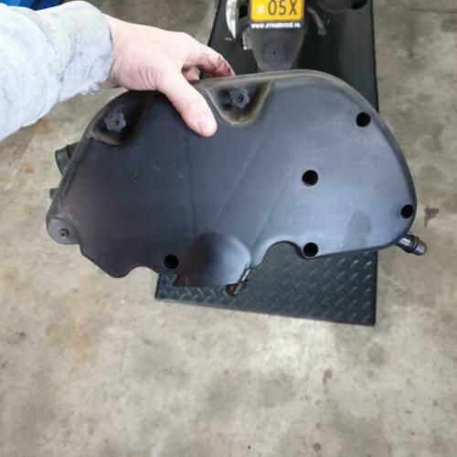 Luchtfilter piaggio x8 200cc , airbox