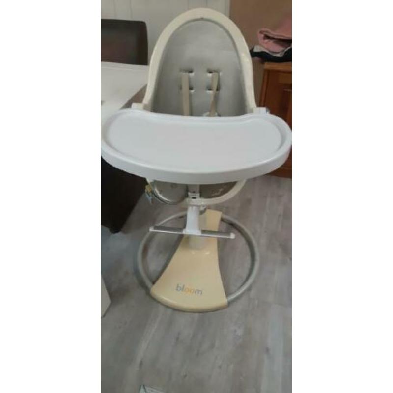 Bloom kinderstoel