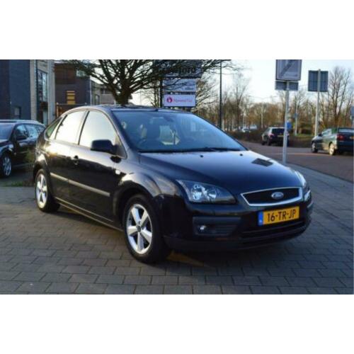 Ford Focus 1.6-16V 5Drs Futura (bj 2007)