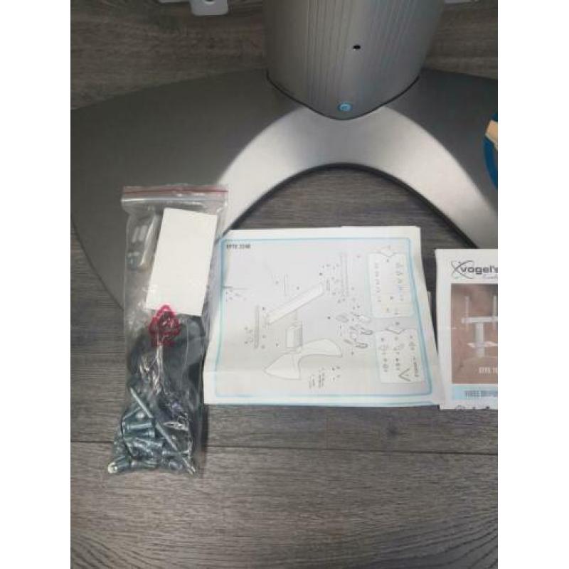 Vogels electrische tv poot