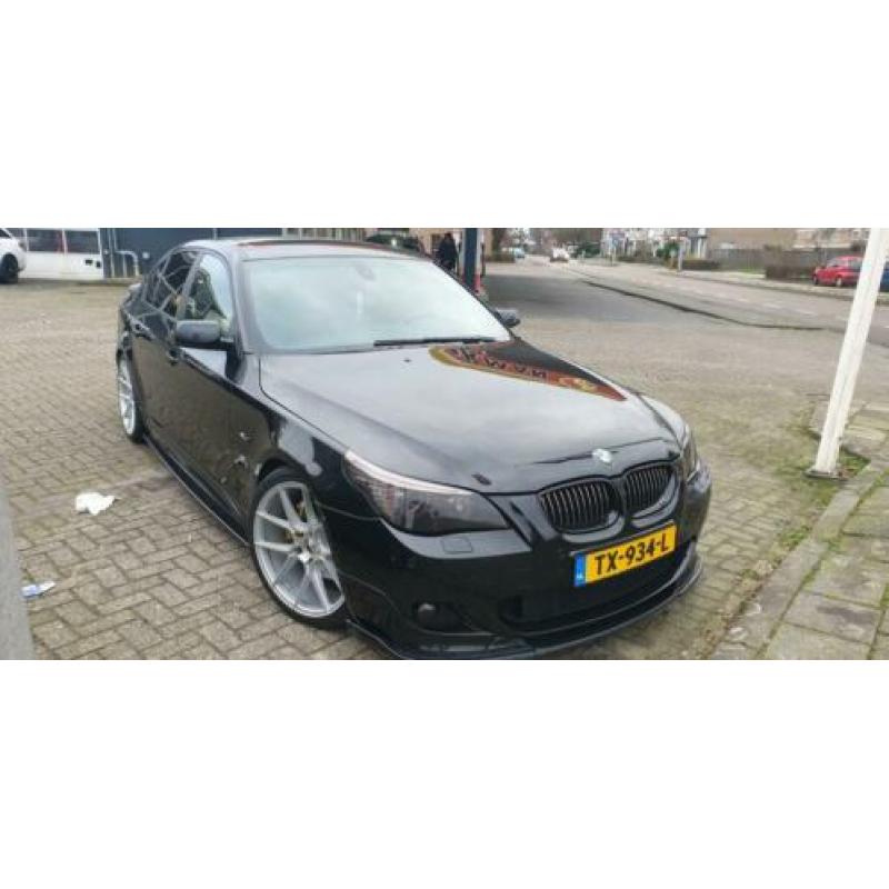 BMW 535iA XI 2008 Zwart 420pk