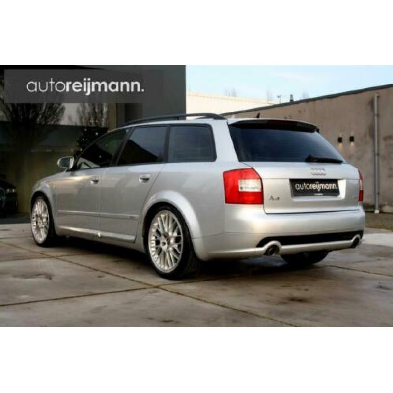 Audi A4 Avant 2.4 MT 2 x S-Line // 19" Speedline // 156.000K