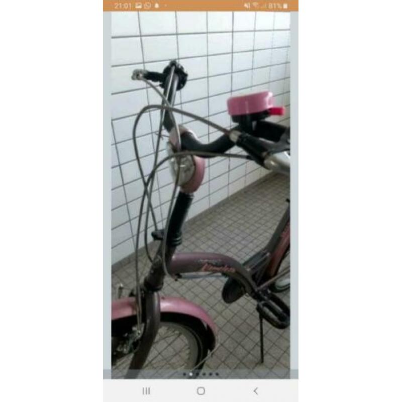 Meisjefiet goede conditie nieuw remen en banden 24 inch