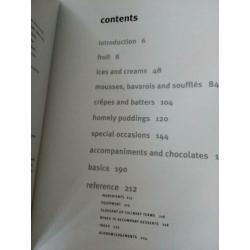 Gordon Ramsay Desserts Hardcover