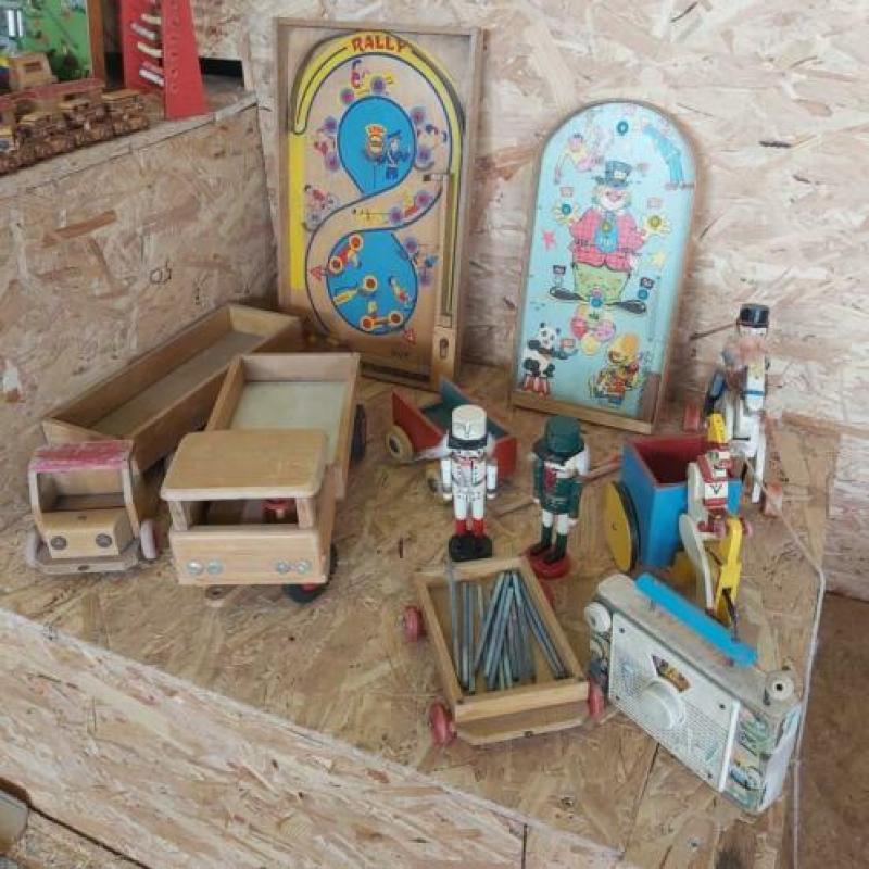Partij retro vintage houten speelgoed 50 stuks!!!