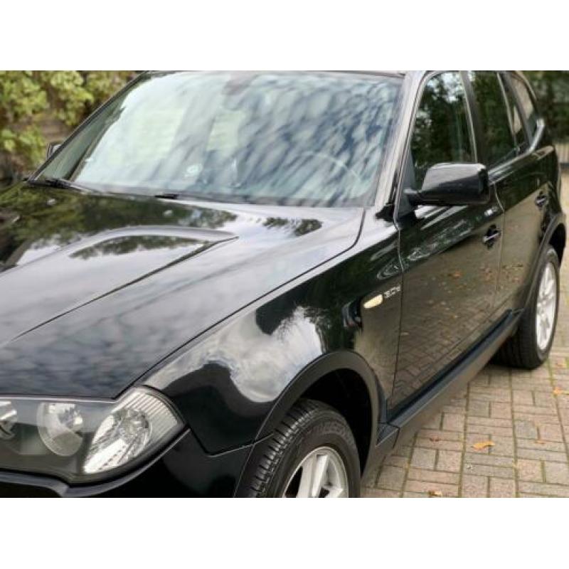 BMW X3 3.0 D AUT 2005 Zwart