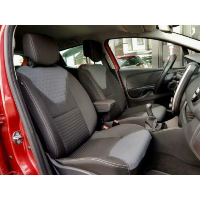 Renault Clio 1.5 dCi GRATIS 1JAAR RENTEVRIJ LENEN!