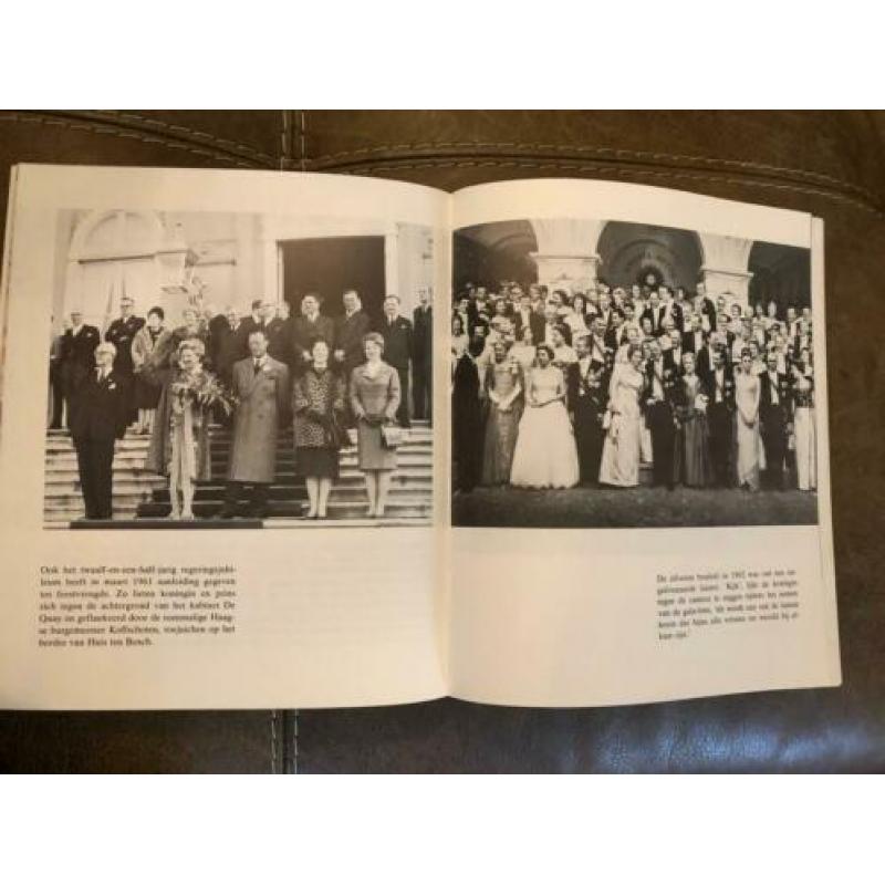 Juliana foto album 25 jaar koningin der Nederlander