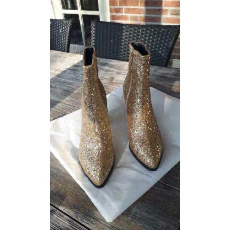 Goud kleurige enkel laarsjes