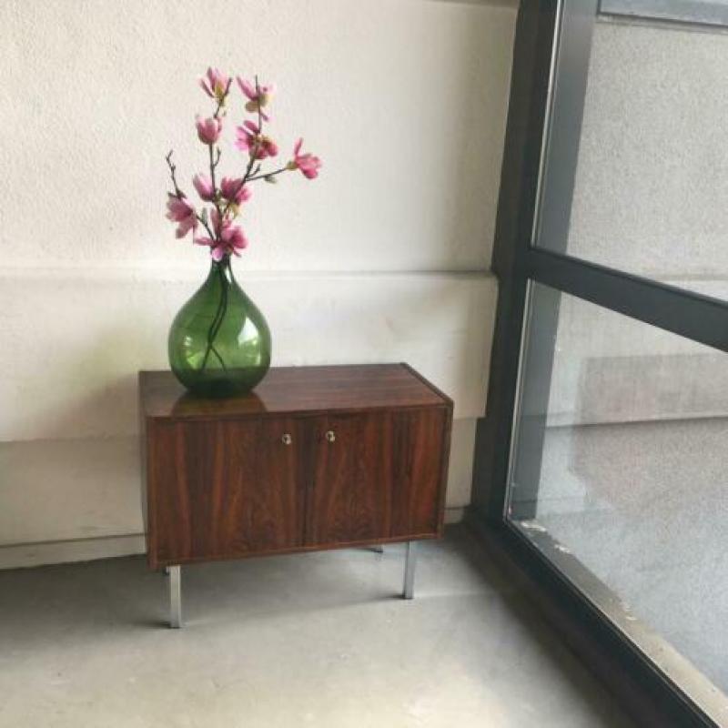 Vintage tv dressoir jaren 50
