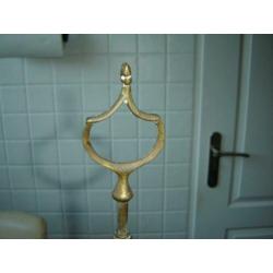 tafel olielamp met attributen