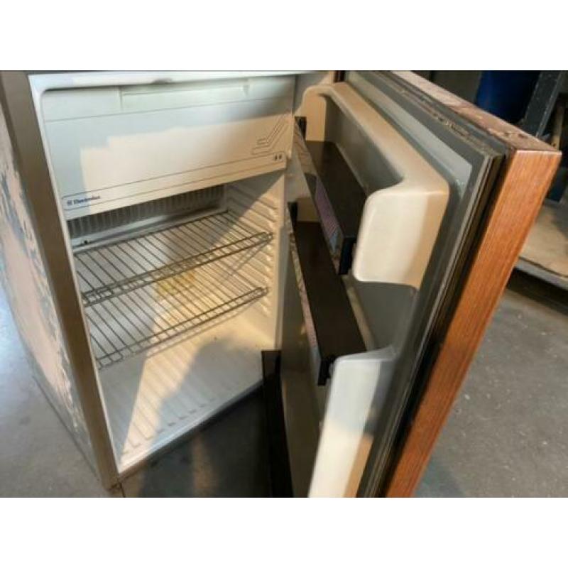 Elektrolux 130 ltr koelkast 12v/220v/Gas