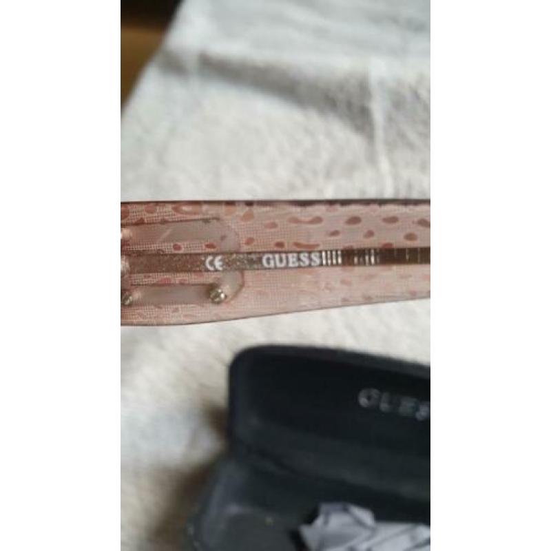 2 Guess zonnebrillen en 1 Adidas sport zonnebril te koop