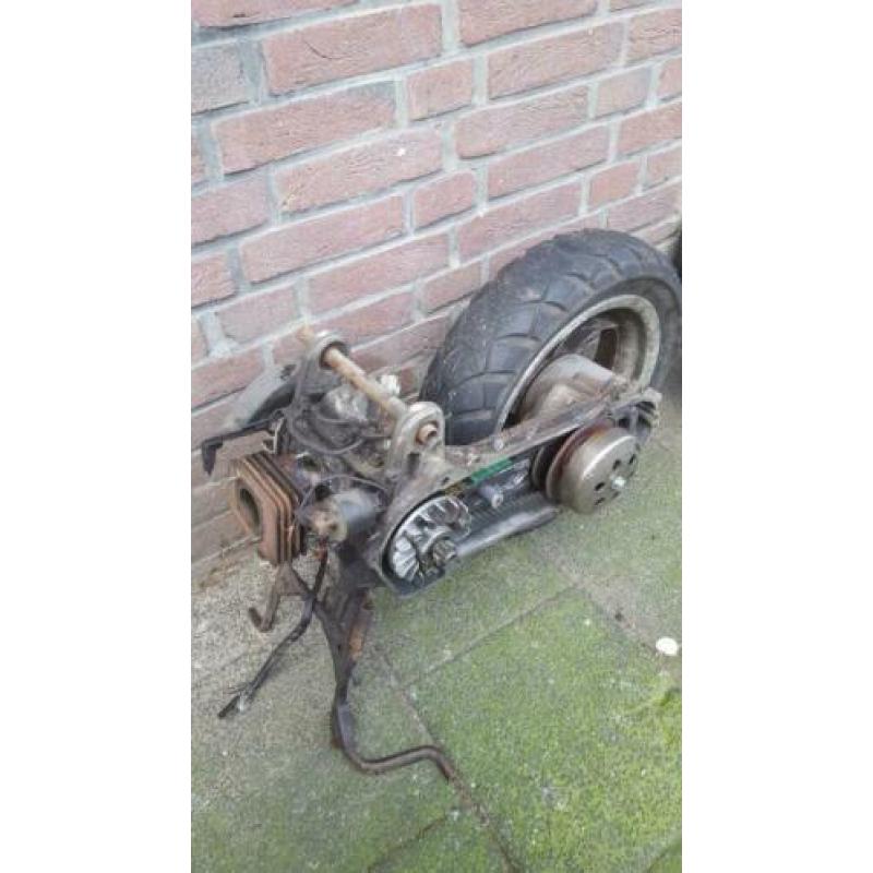 TGB 203 scooter een compleet goed 50 cc blok