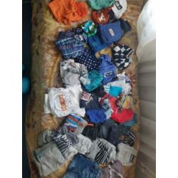 Jongens kleding maat 62 tot 74 broeken overhemden t-shirts