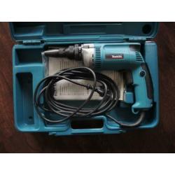Makita schroefmachine 6827