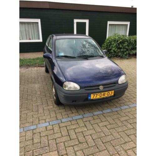 Opel Corsa 1.2 I 16V 3D 1999 Blauw