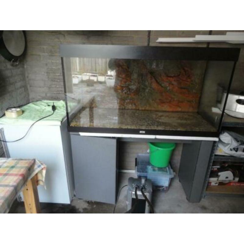 Juwel aquarium 120B x 65H x 50D compleet
