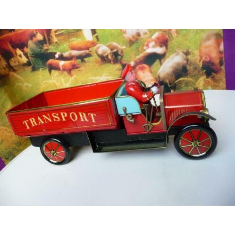 Nieuw blikken vrachtwagen model Fiat afm. 32 x 15 cm.