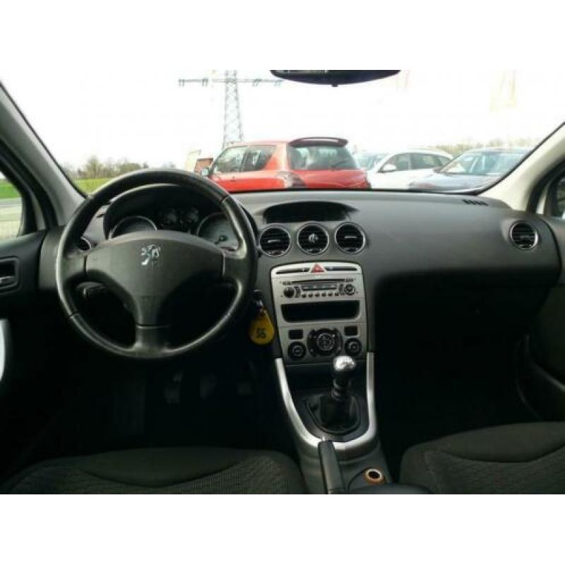 Peugeot 308 SW 1.6 THP XT Panoramadak Climate Cruise Control