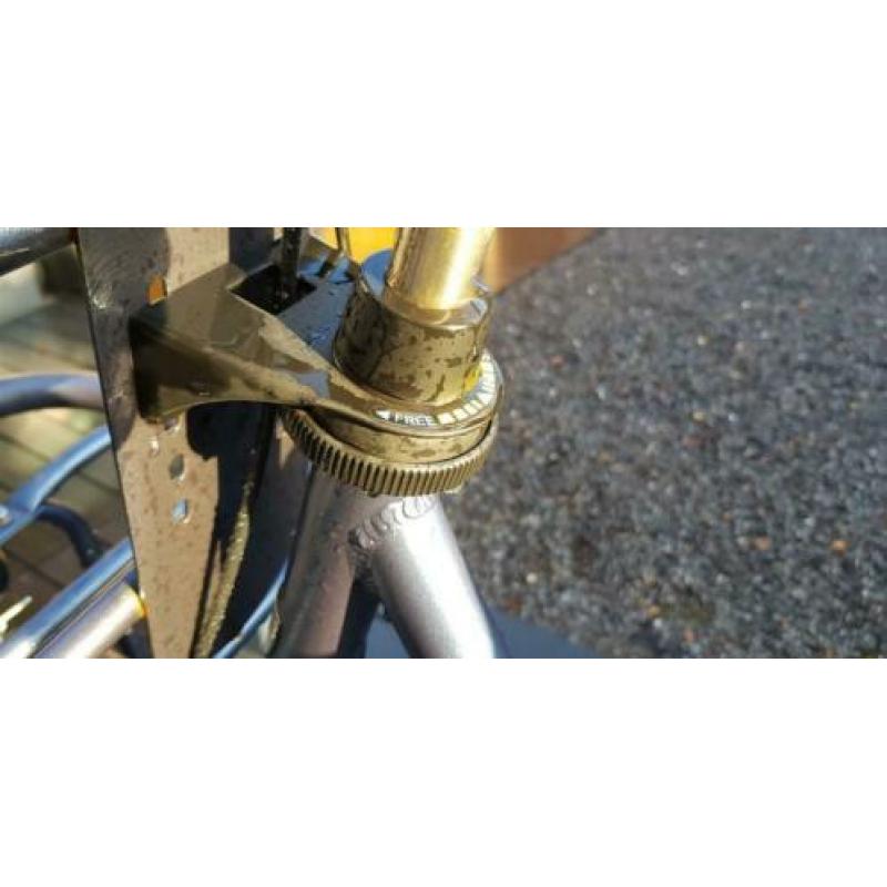 Evoque elite damesfiets. Stuurslot en vervoersrek.