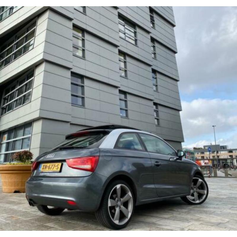 Audi A1 1.4 TFSI PRO LINE S - PANO - LED