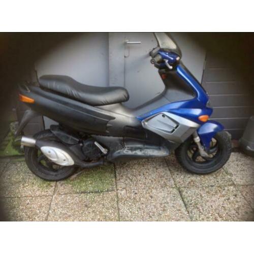 Gilera runner voor onderdelen loop of sloop geen kenteken