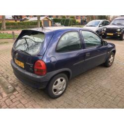 Opel Corsa 1.2 I 16V 3D 1999 Blauw
